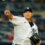 Yankees se arriesga y firma lanzador en recuperación