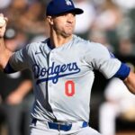 Rival acérrimo de los Dodgers se lanza por Jack Flaherty