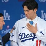 Roki Sasaki se identifica con sus compañeros de los Dodgers