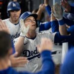 Jonrón de Will Smith lidera triunfo de Dodgers sobre Rockies