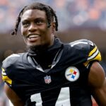 Vaqueros de Dallas Adquieren a George Pickens en Intercambio Clave
