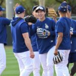 Novato Estrella de Dodgers, Kim Hye-seong, Conquista el Corazón del Equipo